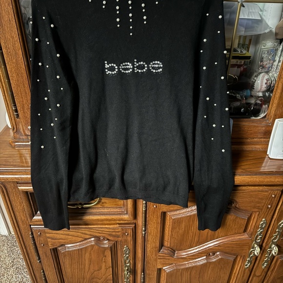 bebe Black Long Sleeve Tee new with out tags - Picture 4 of 4
